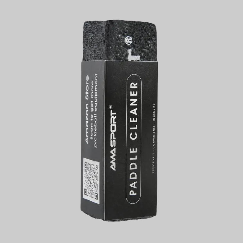 Padel racket cleaner